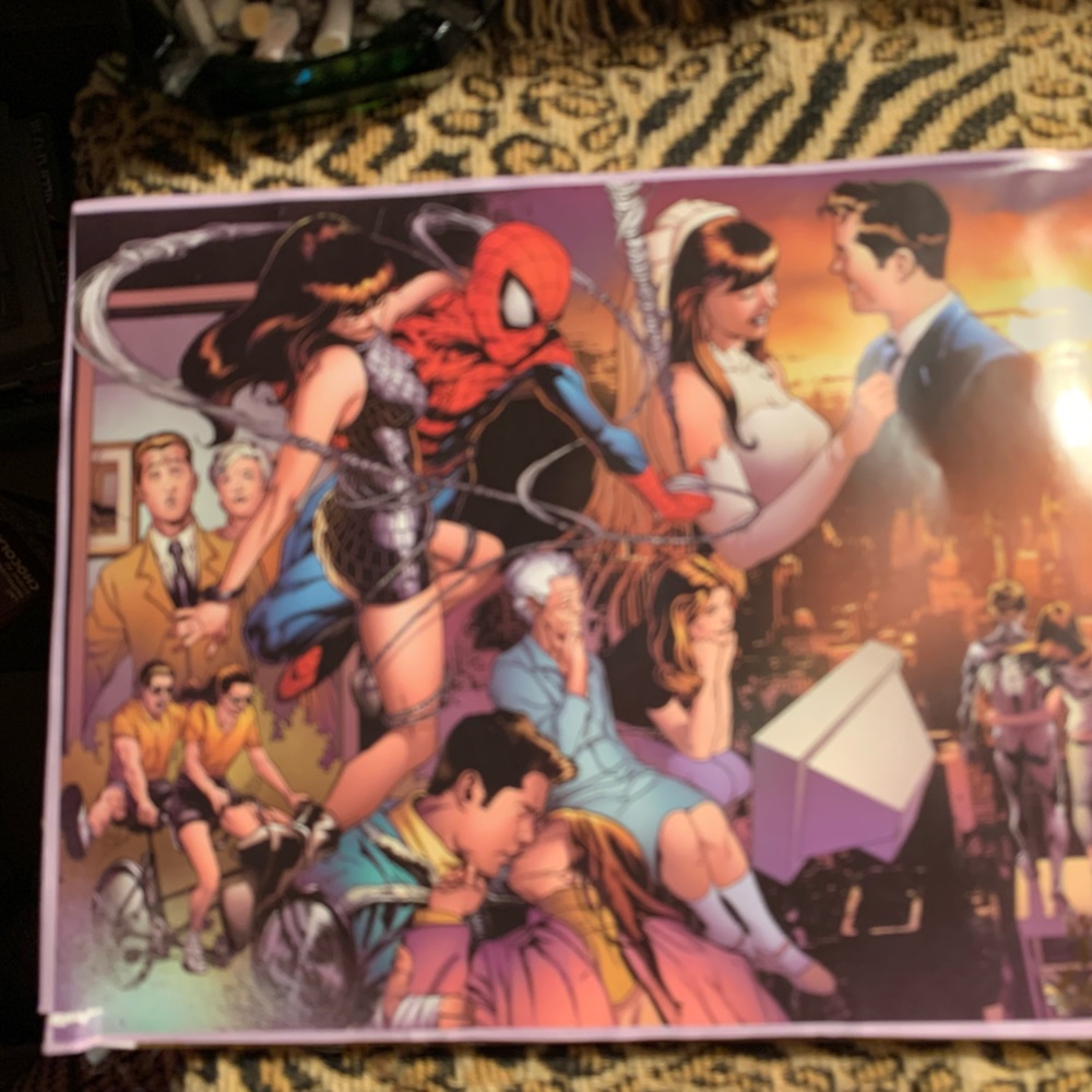 Mounted spider man diarama with various scenes